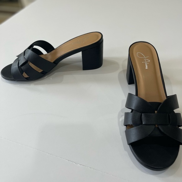 J Adam’s dressy slip on block heel sandals, hell 2,5 inches, size 7 - Picture 7 of 9